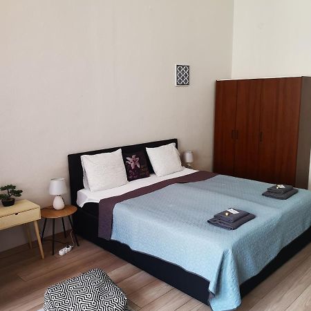 Palace - Belvarosi Apartman Эгер Экстерьер фото