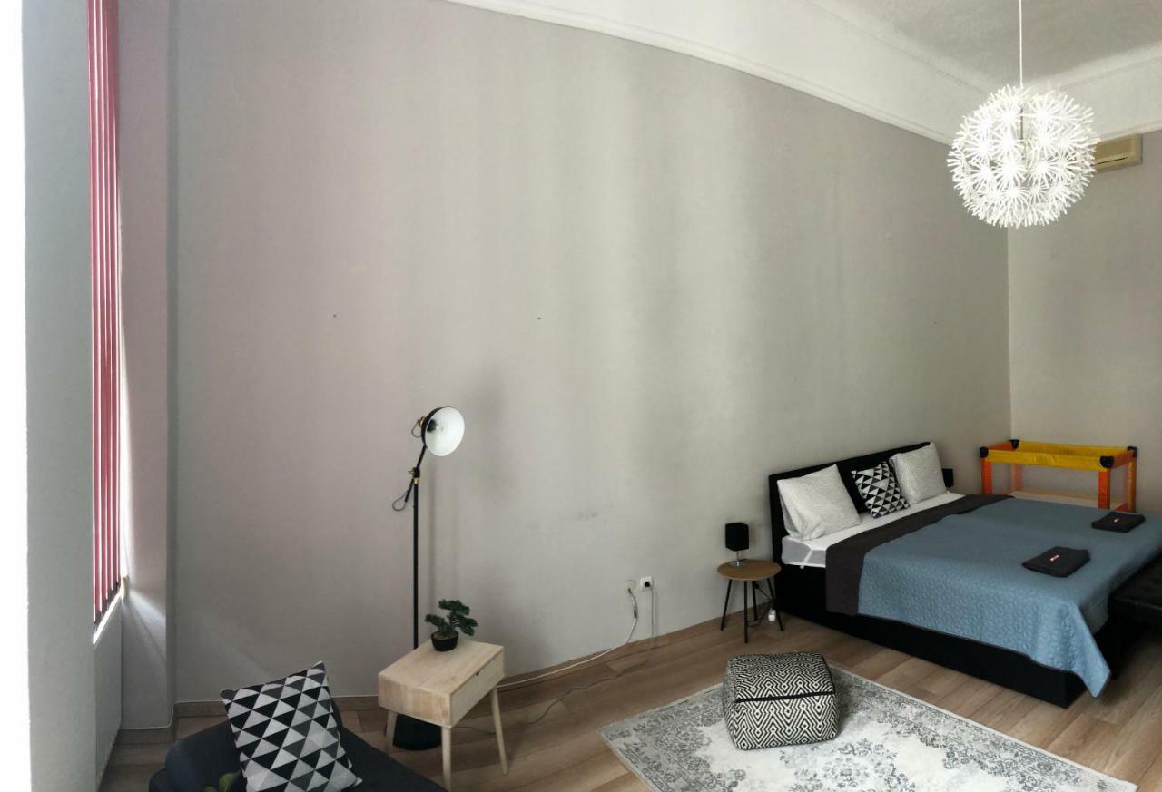 Palace - Belvarosi Apartman Эгер Экстерьер фото